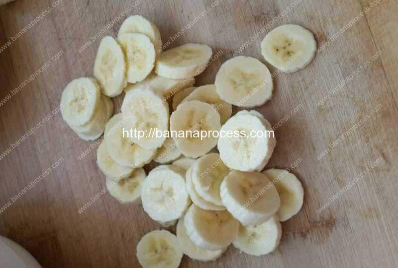 Sliced-Banana-Chips-by-Romiter-Machine